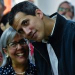 "Nos tomó por sorpresa" su juramentación como presidente, cuenta la madre de Guaidó