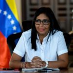Venezuela suspende 'indefinidamente' vuelos y zarpes con Curazao para bloquear ayuda