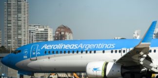 Aerolíneas Argentinas suspende vuelos de sus cinco aviones Boeing 737 MAX 8