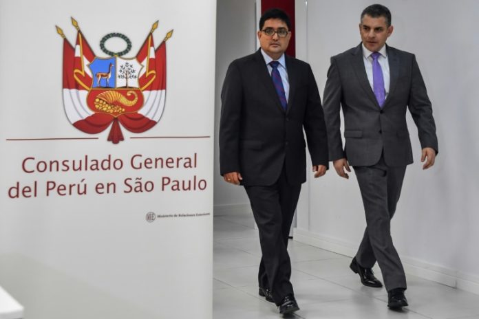 Congreso peruano interpela a ministro por acuerdo de delación premiada con Odebrecht
