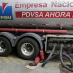 Desplome de la producción petrolera de Venezuela se acelerará tras apagón