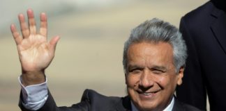 Ecuador elige autoridades locales con Correa acusado de desestabilizador