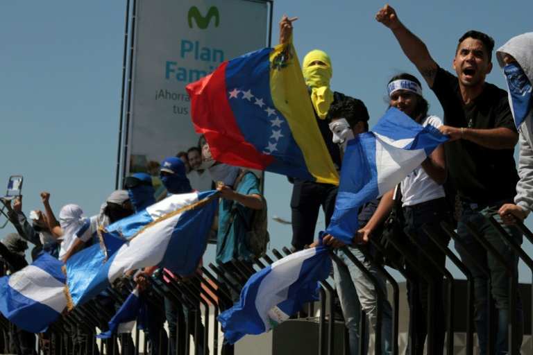Heridos y detenidos en protesta en Nicaragua pese a compromiso de respetar libertades - grupo de nacionalidades