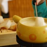 La ciencia suiza busca la fórmula perfecta de la fondue, el plato nacional