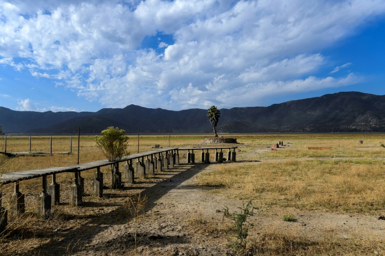 La laguna Aculeo, otrora atractivo turístico de Chile, se seca por completo - Hoy