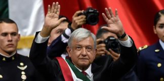 López Obrador afianza su popularidad tras 100 días de turbulencias
