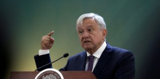 López Obrador ordena abrir archivos de espionaje y persecución a opositores en México