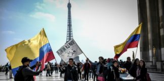 Marcha de París a La Haya en protesta por asesinatos de activistas en Colombia