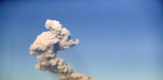 México aumenta alerta por actividad del volcán Popocatépetl