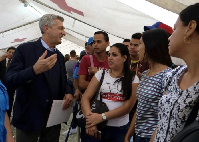 ACNUR urge "puertas abiertas" en América Latina para refugiados venezolanos