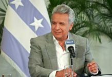 Assange ha 'redundado' en violaciones al acuerdo impuesto por Ecuador, dice Moreno