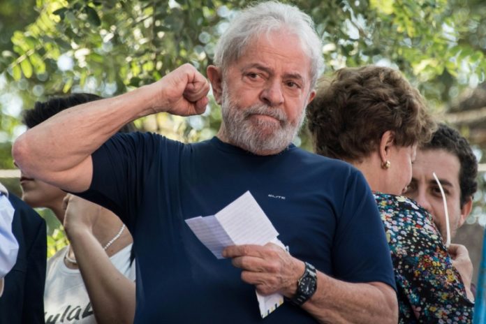 Corte de apelaciones reduce pena de Lula por corrupción