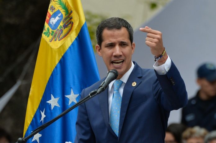 Guaidó convoca marcha el 1 de mayo para 