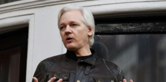 Julian Assange, paladín de la transparencia y huésped incómodo de Ecuador