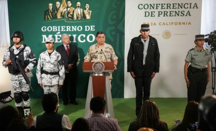 López Obrador nombrará a un militar como jefe de su Guardia Nacional López Obrador nombrará a un militar como jefe de su Guardia Nacional