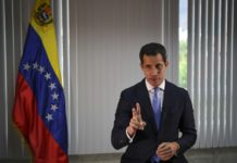 Guaidó: "Hubo gente que faltó" en la rebelión militar, pero Maduro está "derrotado"