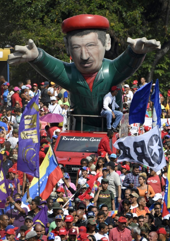 Guaidó recibe apoyo en las calles tras fallido alzamiento militar