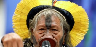 Líder indígena brasileño Raoni va a Europa para defender la Amazonia