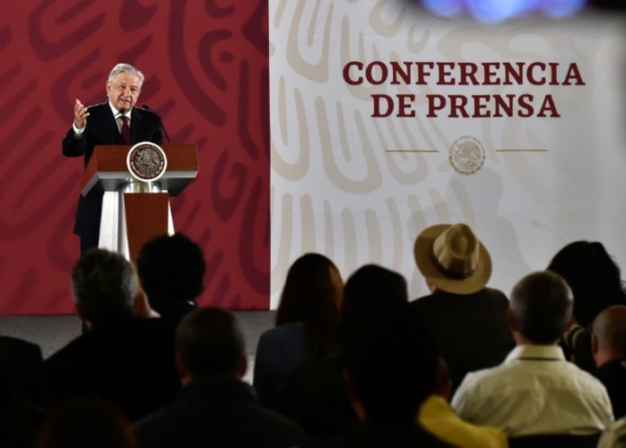 México anuncia fondo de USD 8.000 millones para ayudar a estatal Pemex