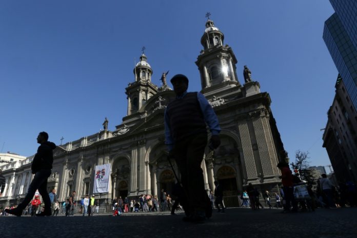 Obispos chilenos defienden acuerdo con Fiscalía para investigar abusos sexuales