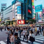 Japón lucha por adaptarse a la creciente ola turística a un año de los JJOO