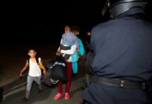 Venezolanos en 'situación vulnerable' seguirán entrando sin visa ni pasaporte a Perú