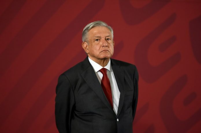 AMLO promete mostrar que la economía de México está mejor de lo que parece
