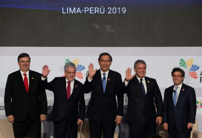 Alianza del Pacífico llama a combatir proteccionismo y cambio climático