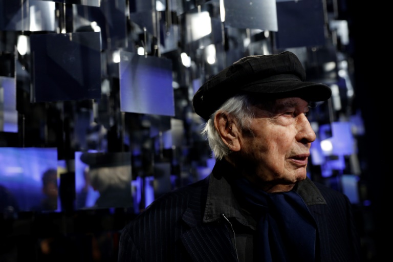 Buenos Aires homenajea a Julio Le Parc con la mayor retrospectiva de su obra