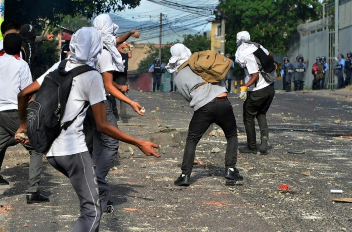 Seis manifestantes muertos por 'excesivo uso de la fuerza' en Honduras, según AI