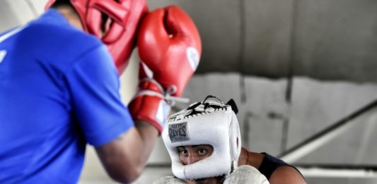 Boxeo contra las adicciones - el gimnasio debajo de un puente en Ciudad de México