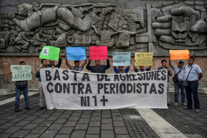 Hallan muerto a periodista en centro de México Hallan muerto a periodista en centro de México