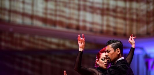 La ola feminista llega al tango en el mundial de Buenos Aires
