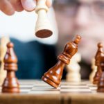 Peruano Jorge Cori empieza torneo de ajedrez con victoria