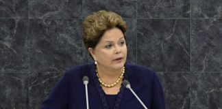 Rousseff tachó de "absurda" la idea de Macron de internacionalizar la Amazonía