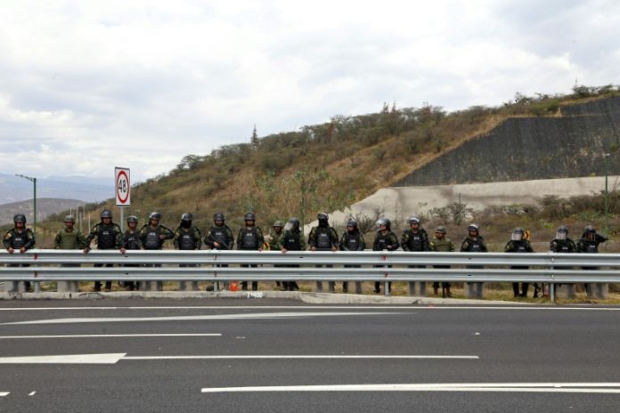 Ola de protestas sociales en Ecuador dejan un muerto y 14 heridos