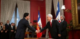 Piñera cambia gabinete y se reanudan protestas violentas en Chile