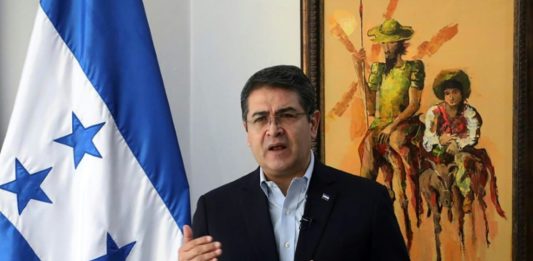 Presidente de Honduras rechaza acusaciones de 'estado narco' de fiscalía de EEUU