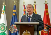Dimite en Colombia ministro de Defensa tras críticas y escándalo por acción militar
