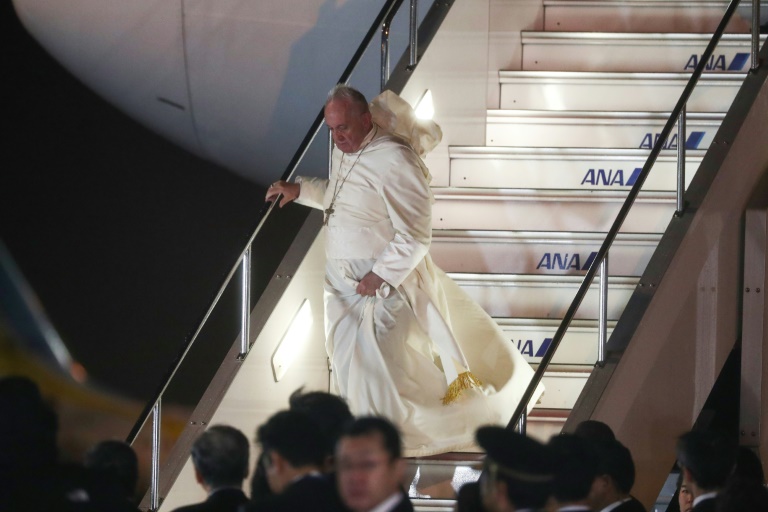 El papa Francisco lleva su mensaje antinuclear a Japón