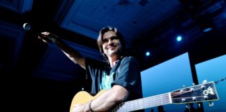 Juanes, una estrella mutante fiel a la guitarra y a las buenas causas