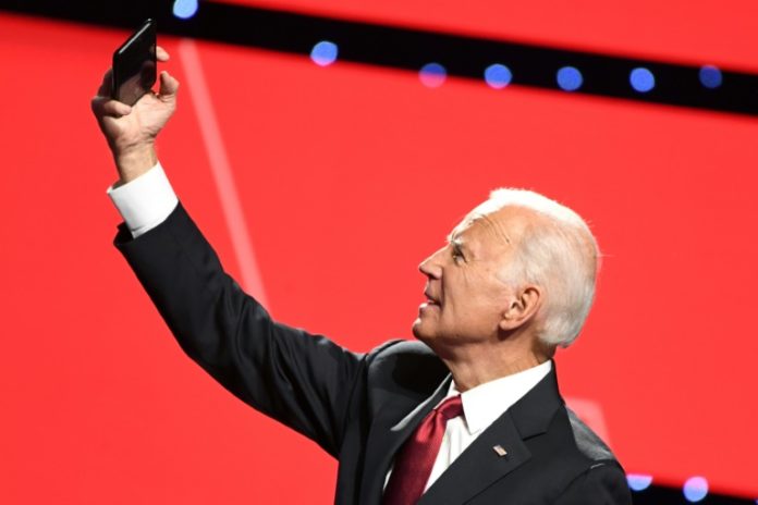 Latinos en EEUU creen que Biden es el único que puede ganarle a Trump