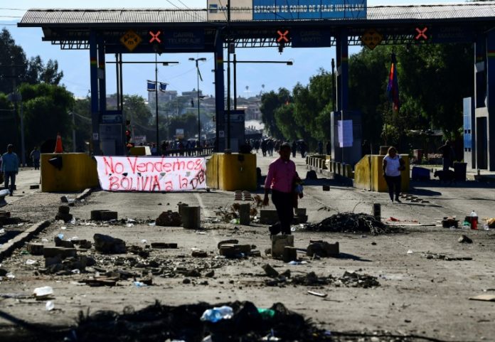Represión en Cochabamba prende foco de ira contra nuevo gobierno de Bolivia