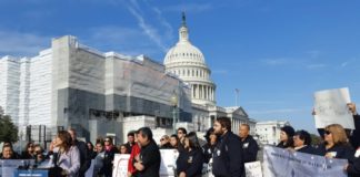 Residentes en la frontera de EEUU denuncian 'racismo' de autoridades contra latinos