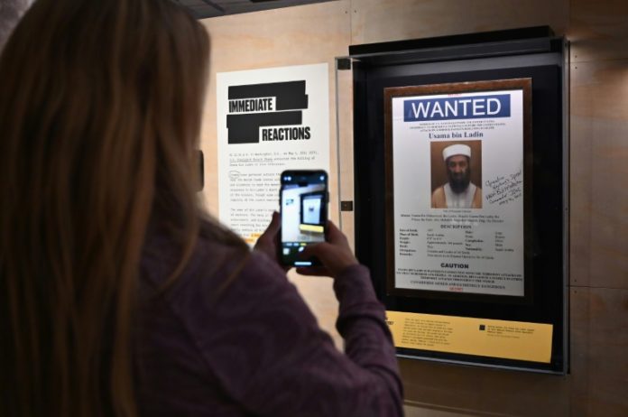 Una exposición en Nueva York explora la caza de Osama bin Laden