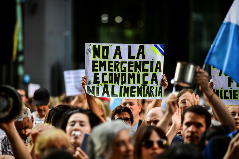 Argentina puso en marcha plan para salir de su peor crisis desde 2001