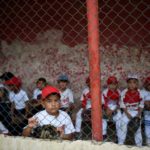 Cuna de mitos del béisbol venezolano lucha por sobrevivir