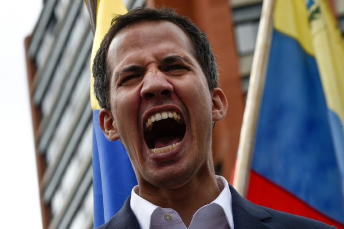 La decepción de opositores venezolanos ante escándalo de corrupción