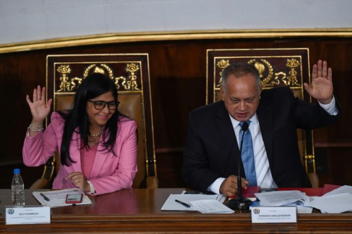 Retiran fueros a cuatro diputados opositores que serán enjuiciados en Venezuela