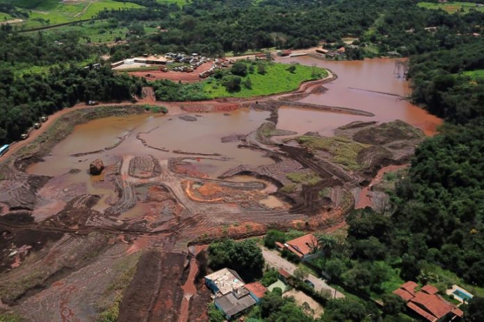 Brumadinho, un año de duelo por el desastre minero del sudeste de Brasil